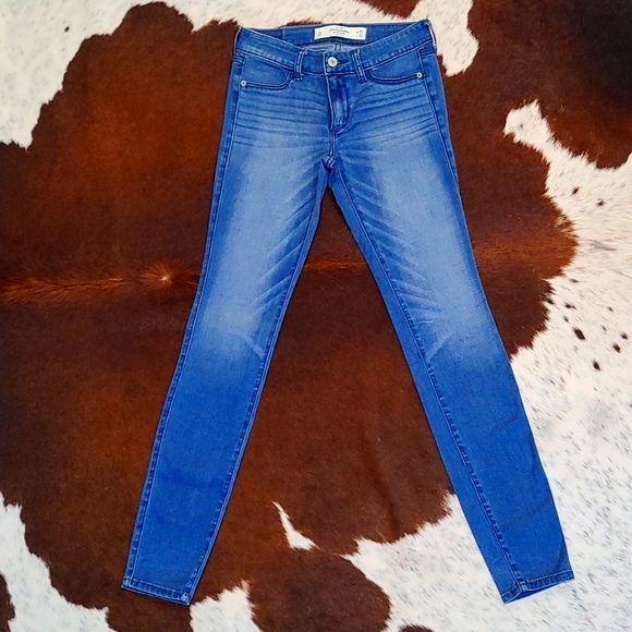 Abercrombie & Fitch Skinny Jeans - Picture 4 of 8